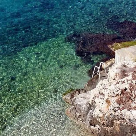 Ro - Ela - Comfort With Terrace And Sea View - A5 Apartmán *